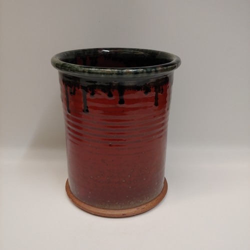 #220705 Utensil Holder Red & Black 7x6  $22 at Hunter Wolff Gallery